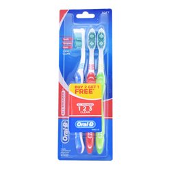 22098 - Oral-B Toothbrush UltraClean Classic 3pk, Soft - (Pack of 12) - BOX: 12