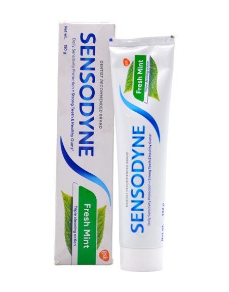 28826 - Sensodyne Toothpaste, Fresh Mint - 150g (5.29oz) - Box:  - Loc: J1