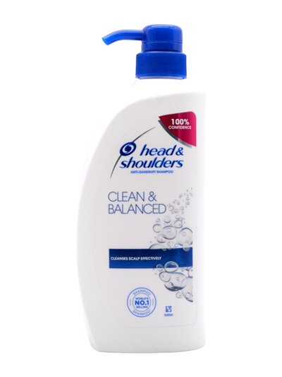 29499 - H&S Shampoo Clean & Balanced - 24 fl. oz. (720ml) - Box:  - Loc: K10