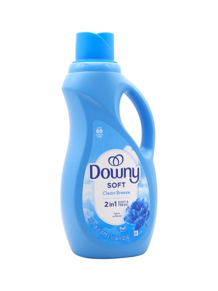 32013 - Downy Ultra Clean Breeze - 44 fl. oz. (Case of 6) - Box:  - Loc: 